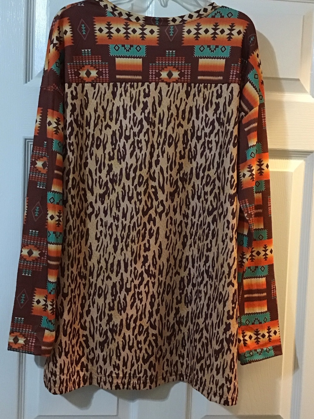 Southwestern Print Long Sleeve Tunic Top in Brown & Teal - Picture 3 of 4